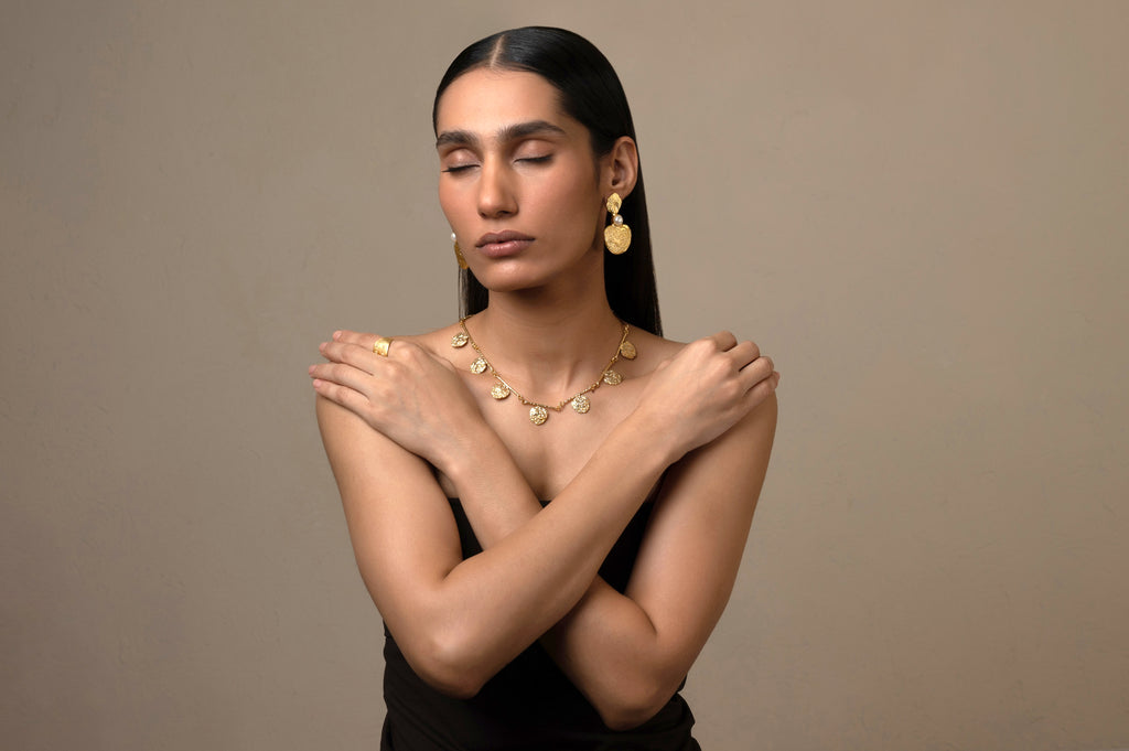 FORUM NECKLACE