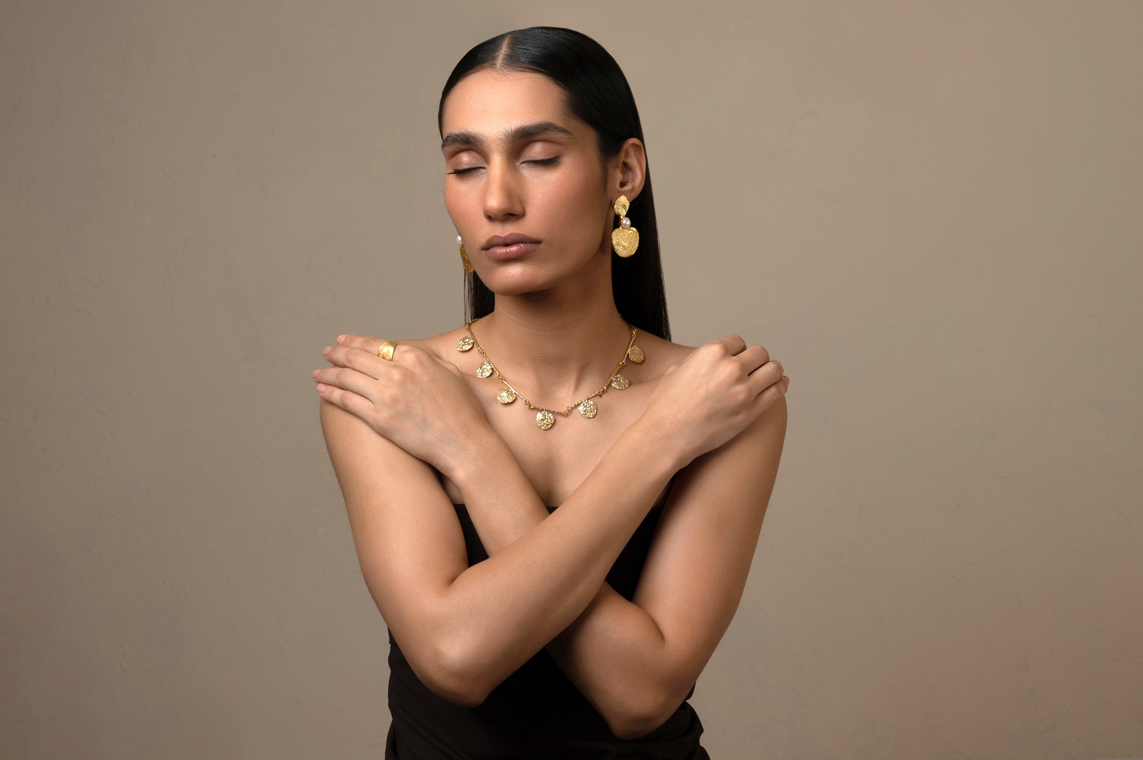 FORUM NECKLACE